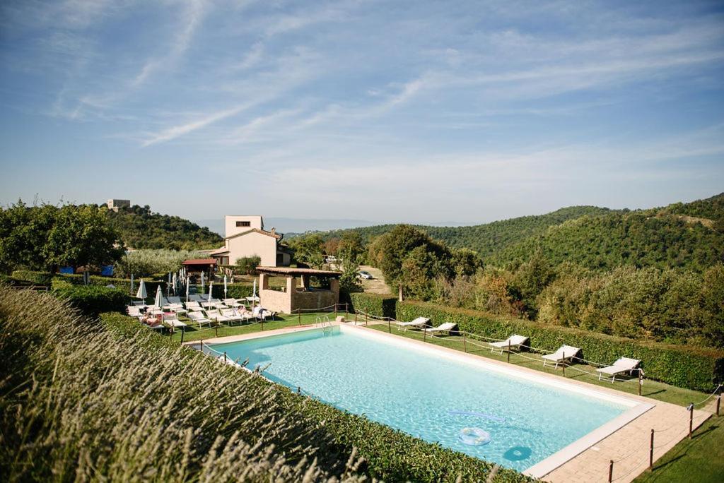 Tenuta Di Forte Sorgnano Gualdo Cattaneo エクステリア 写真