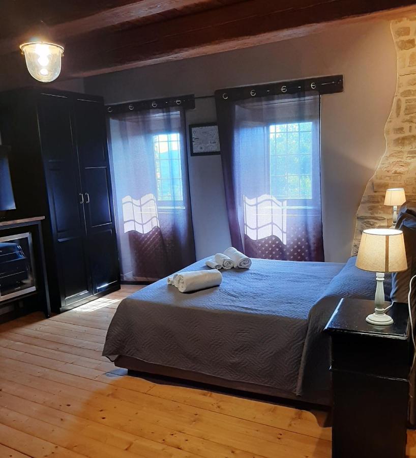 Tenuta Di Forte Sorgnano Gualdo Cattaneo エクステリア 写真